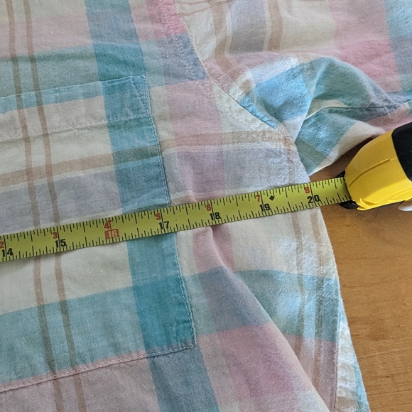 Address unknown Men's Button up shirt small pastel plaid short sleeve top white - Picture 7 of 12